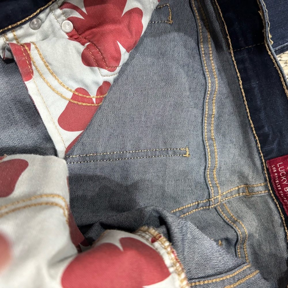 LUCKY JEANS - Picture 5 of 11